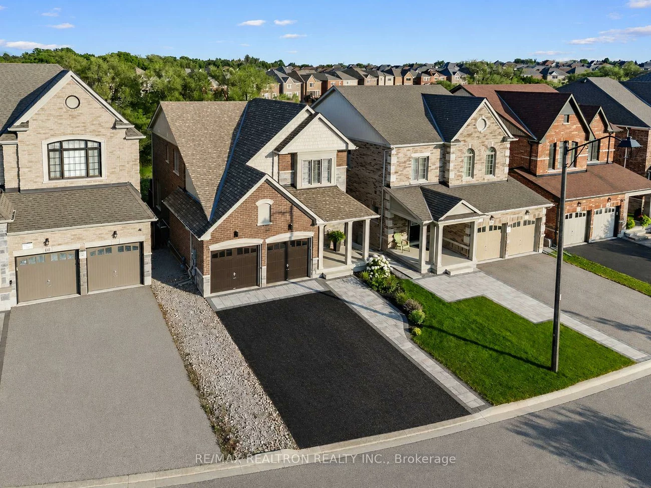 58, Sharonview, Sharon, East Gwillimbury