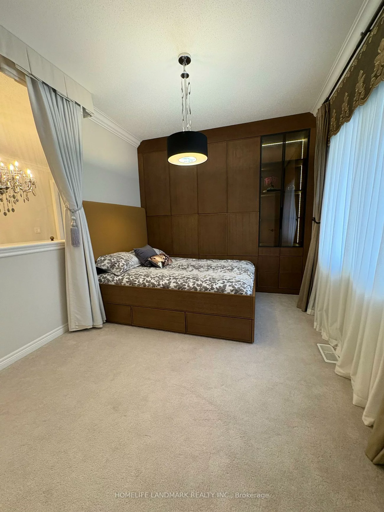 4, John Weddell, Sharon, East Gwillimbury
