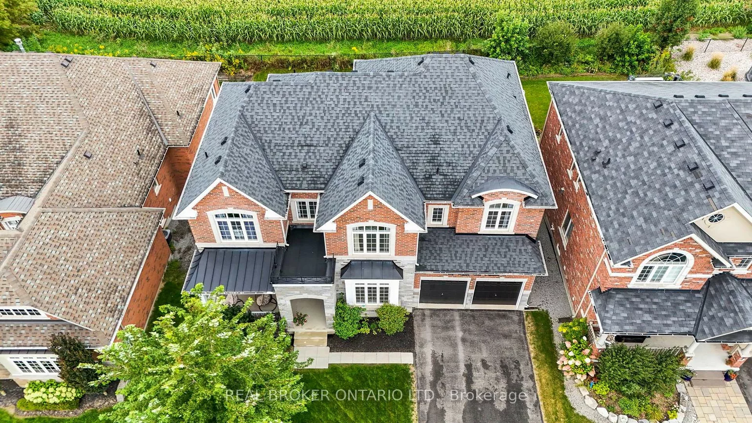 64, Manor Glen, Mt Albert, East Gwillimbury