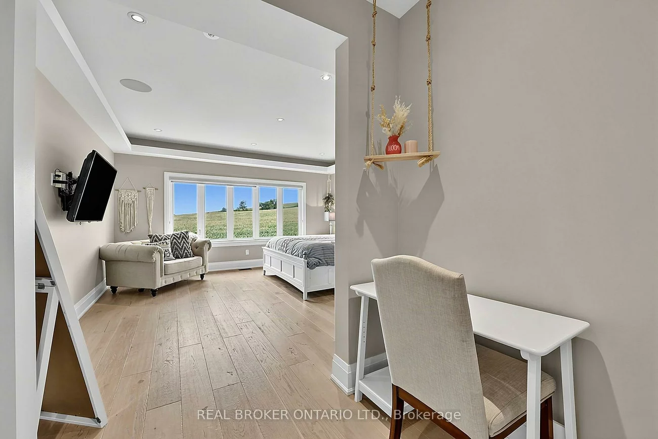 64, Manor Glen, Mt Albert, East Gwillimbury