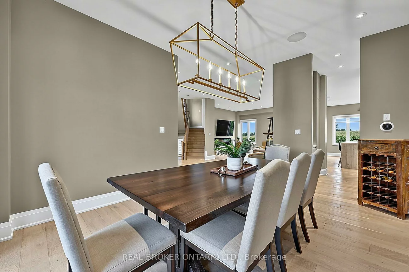 64, Manor Glen, Mt Albert, East Gwillimbury