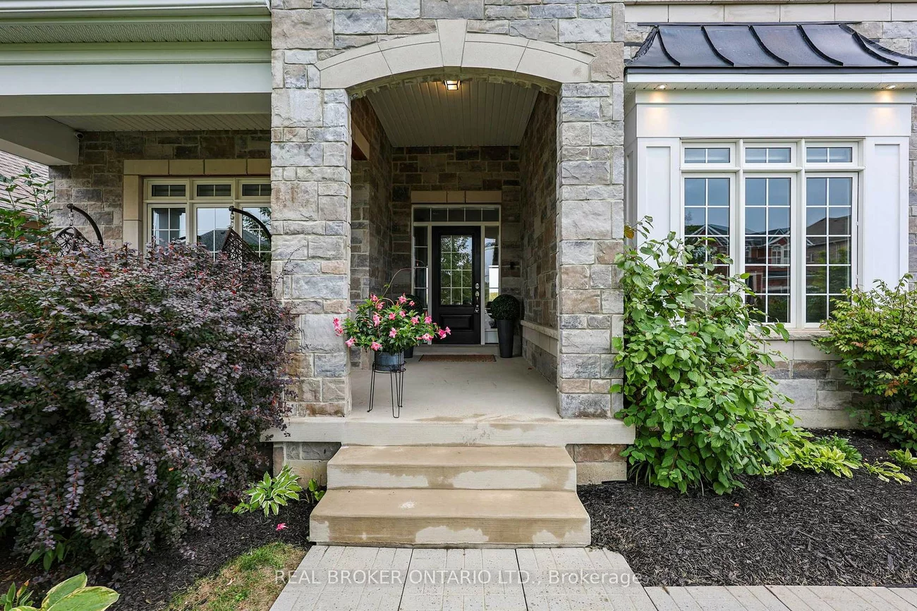 64, Manor Glen, Mt Albert, East Gwillimbury