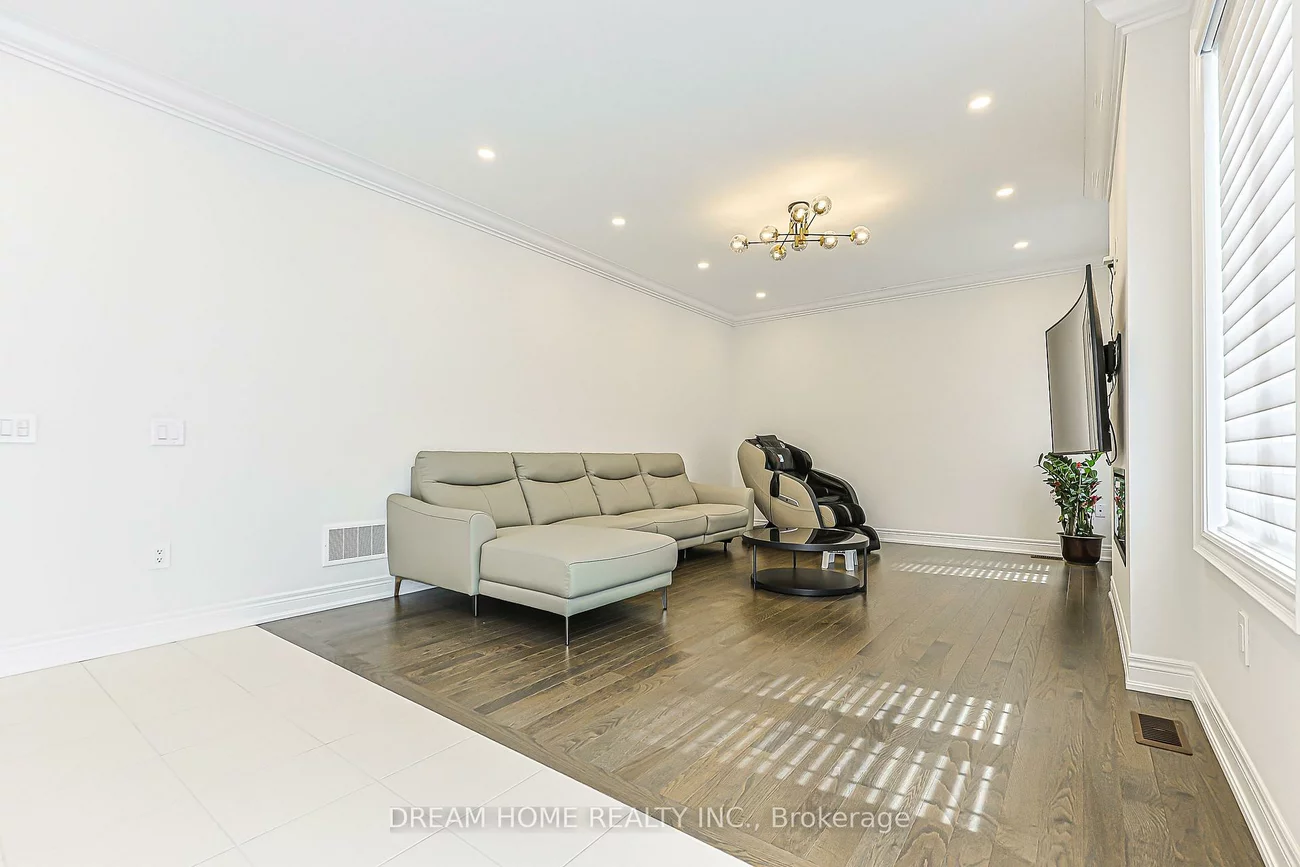 16, Fair Winds, Holland Landing, East Gwillimbury