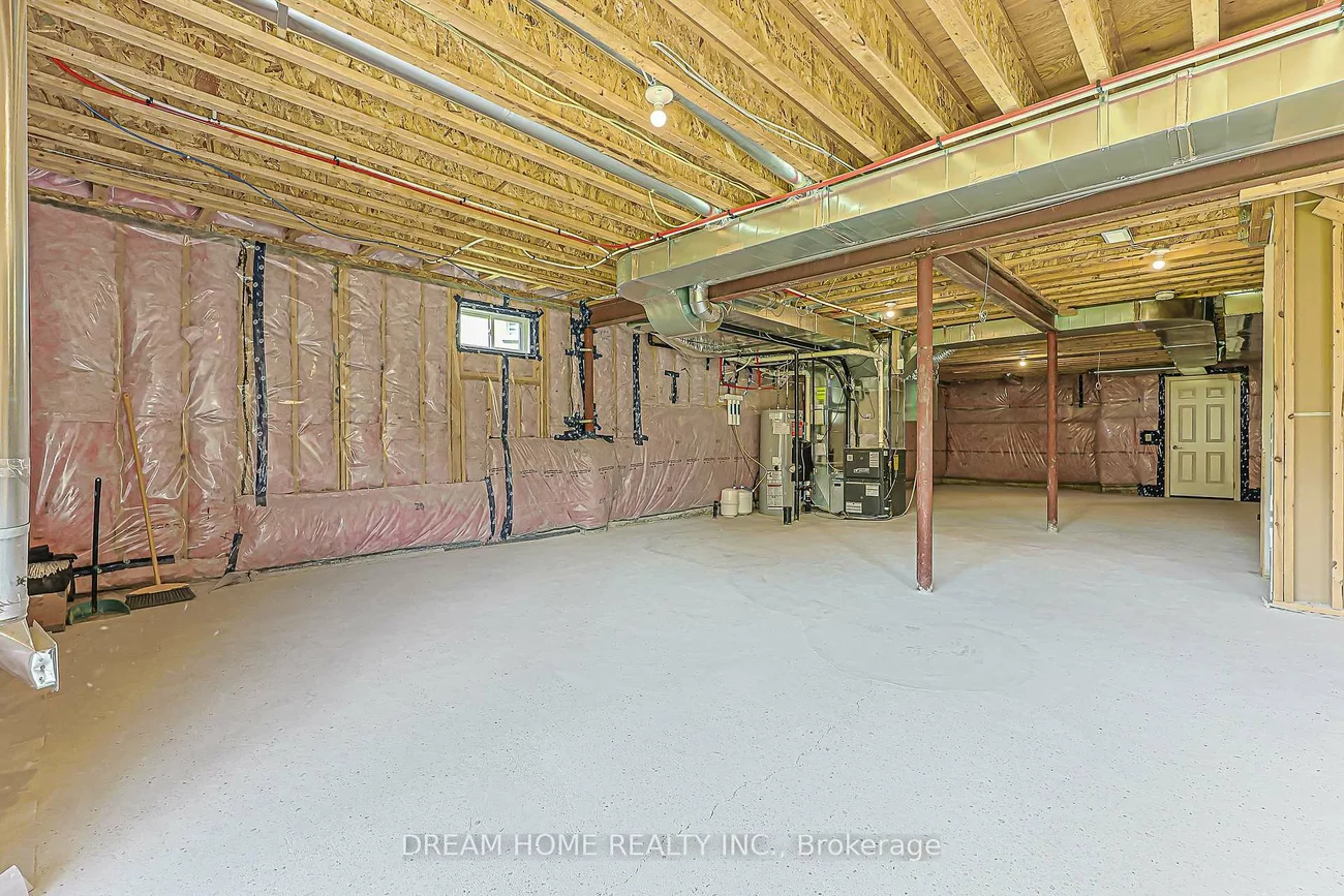 16, Fair Winds, Holland Landing, East Gwillimbury
