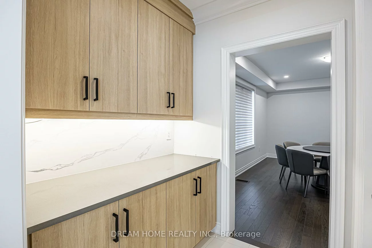 16, Fair Winds, Holland Landing, East Gwillimbury