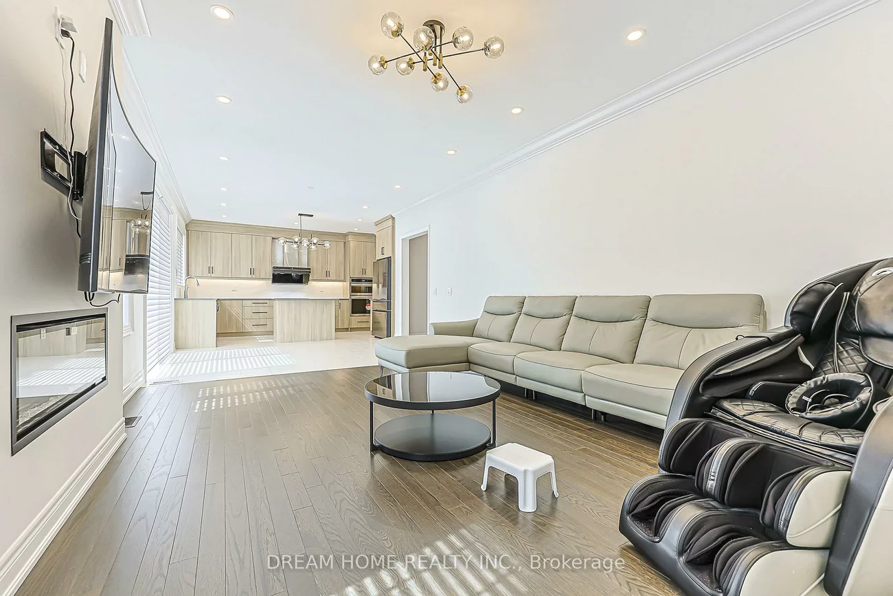 16, Fair Winds, Holland Landing, East Gwillimbury