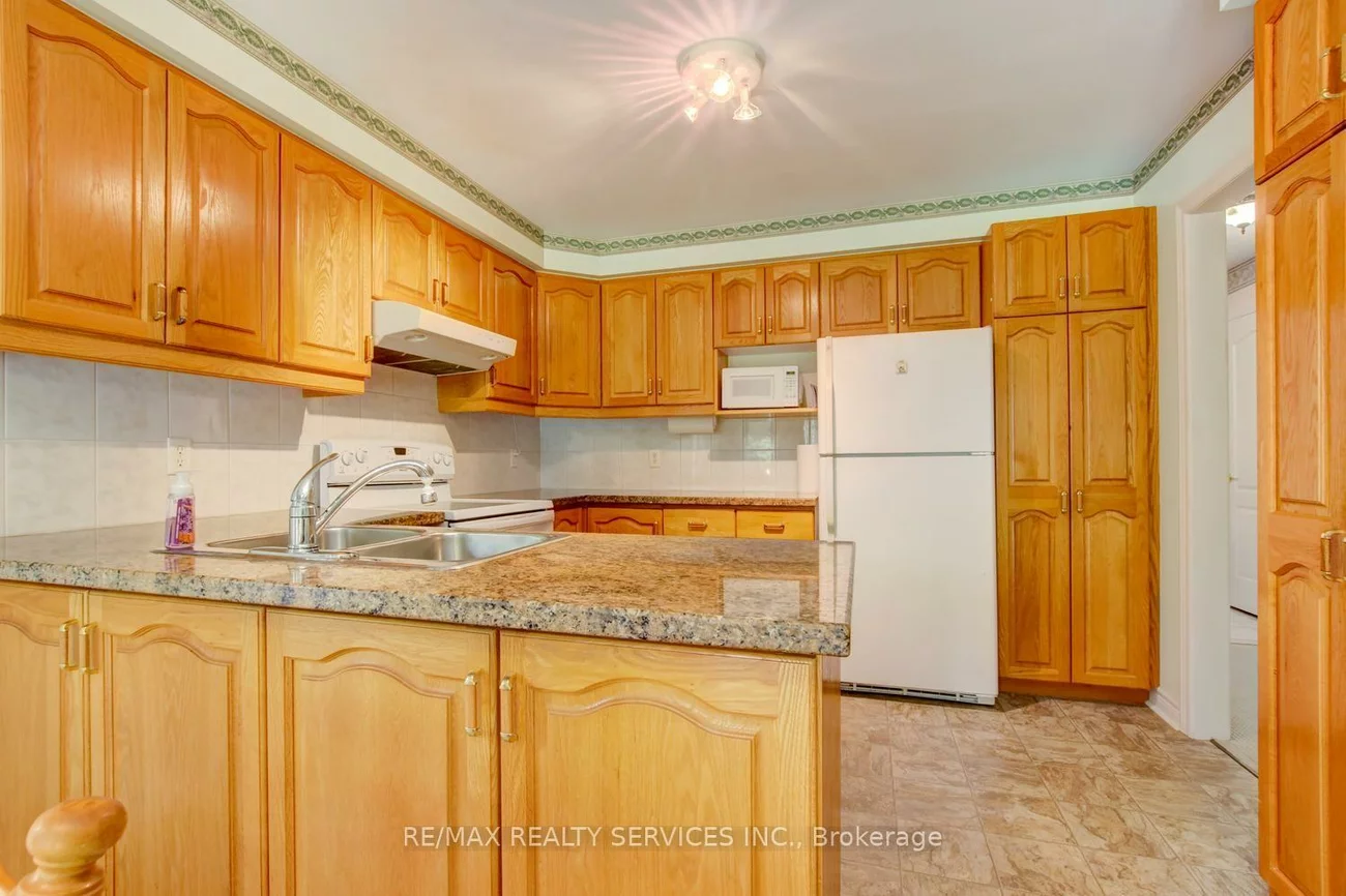 10, Brent, Holland Landing, East Gwillimbury