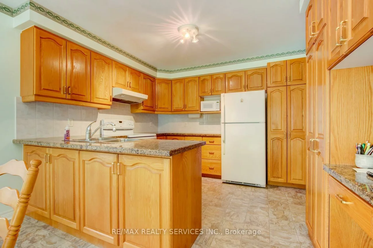 10, Brent, Holland Landing, East Gwillimbury