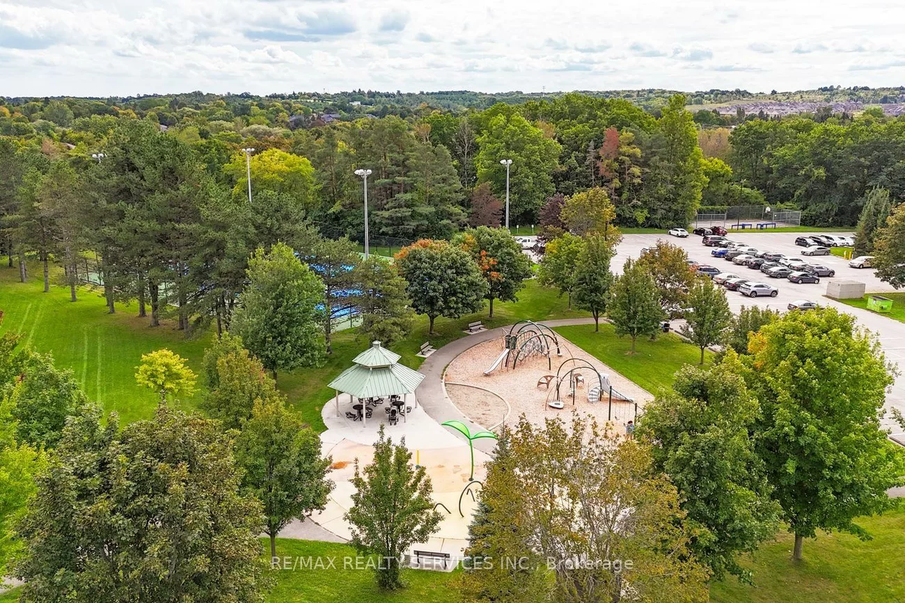 10, Brent, Holland Landing, East Gwillimbury