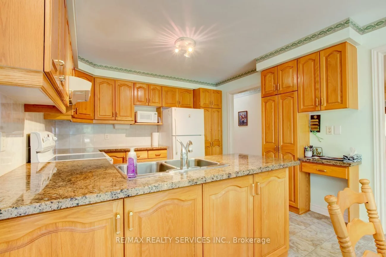 10, Brent, Holland Landing, East Gwillimbury