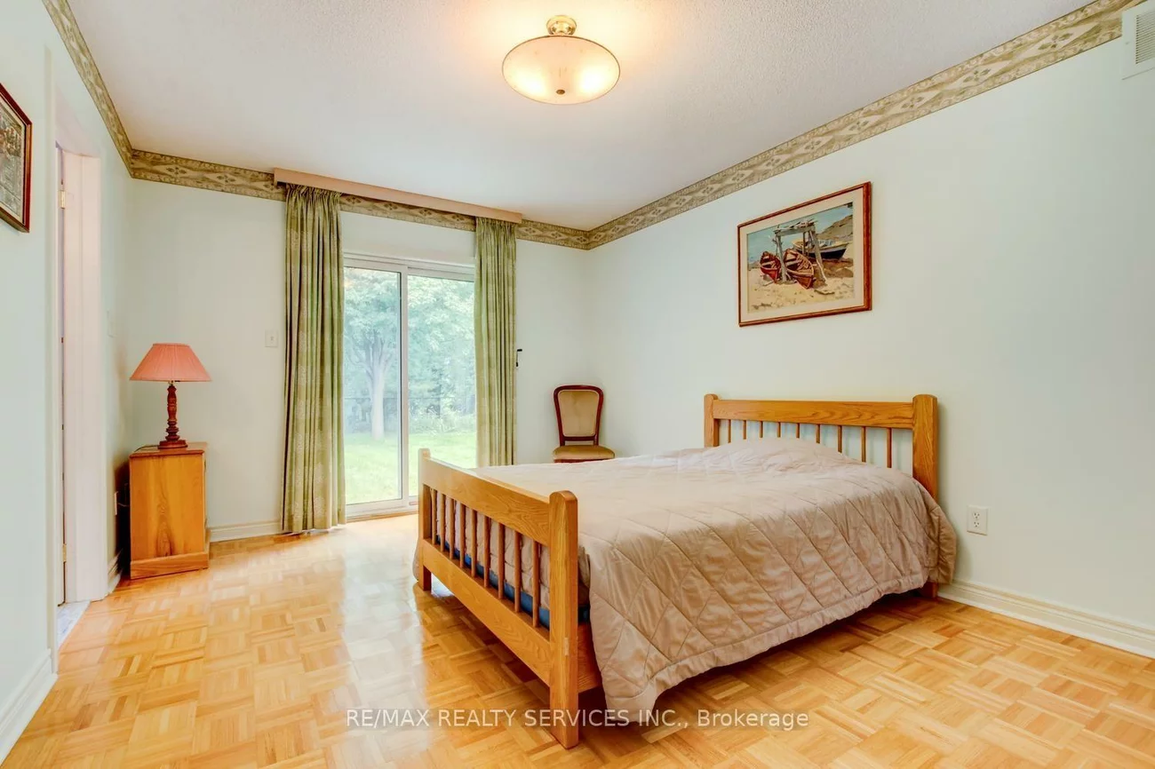 10, Brent, Holland Landing, East Gwillimbury