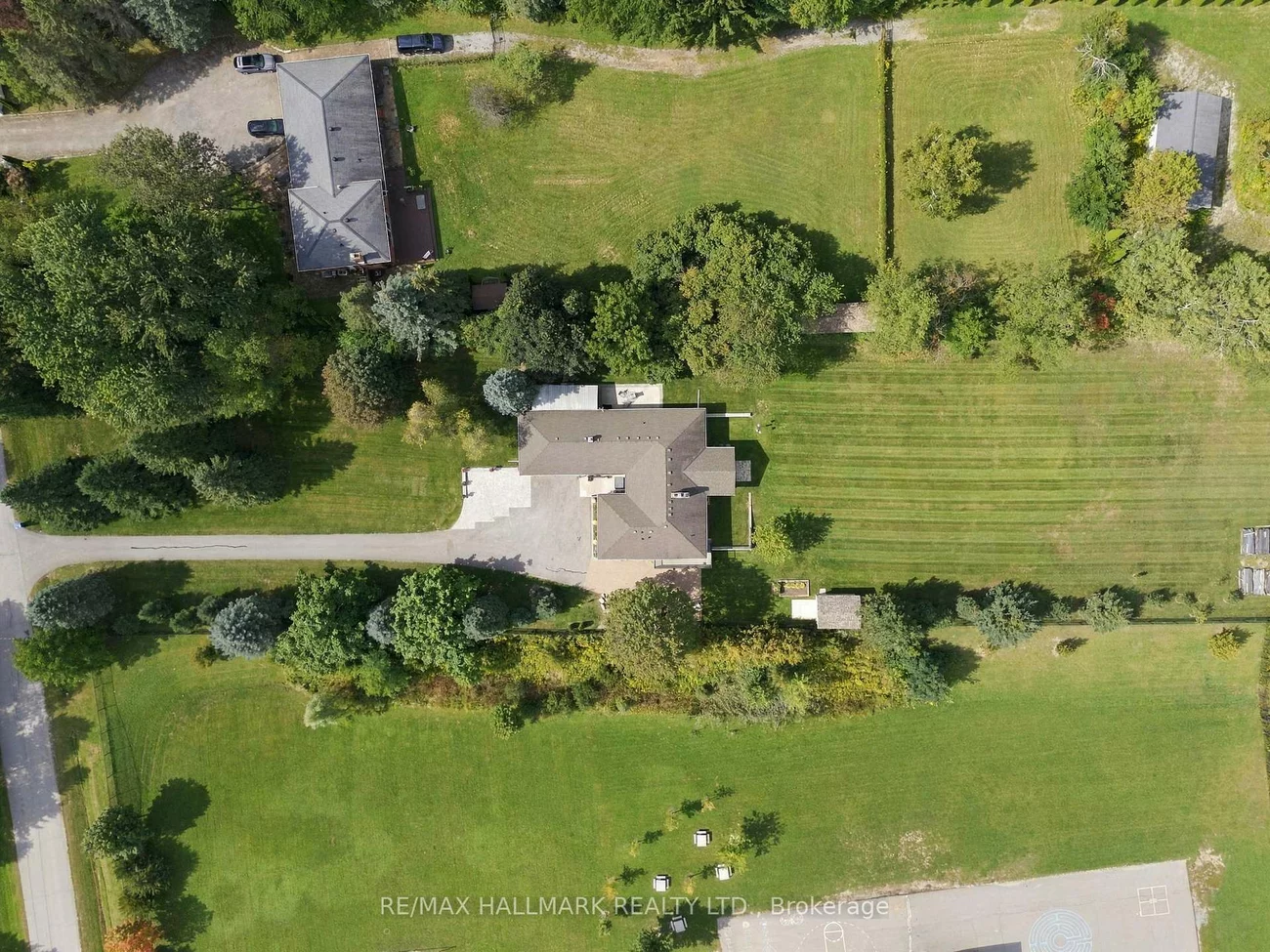 166, Hillcrest, Holland Landing, East Gwillimbury