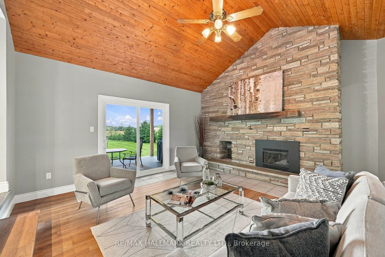 166, Hillcrest, Holland Landing, East Gwillimbury