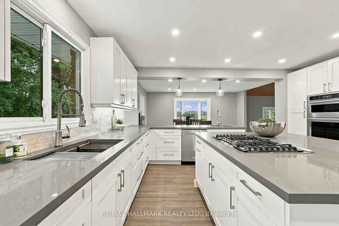 166, Hillcrest, Holland Landing, East Gwillimbury