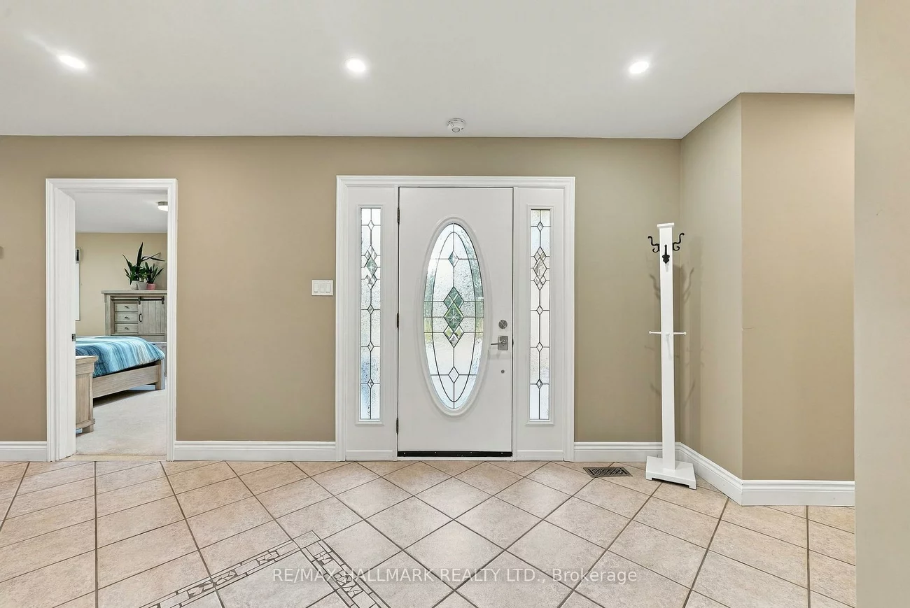 166, Hillcrest, Holland Landing, East Gwillimbury