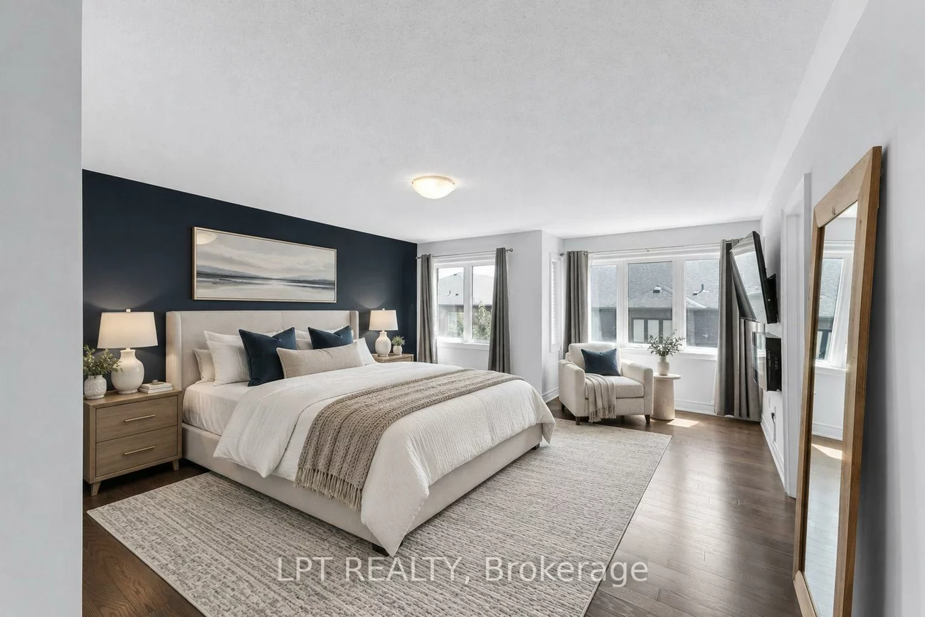 33, Mondial, Queensville, East Gwillimbury