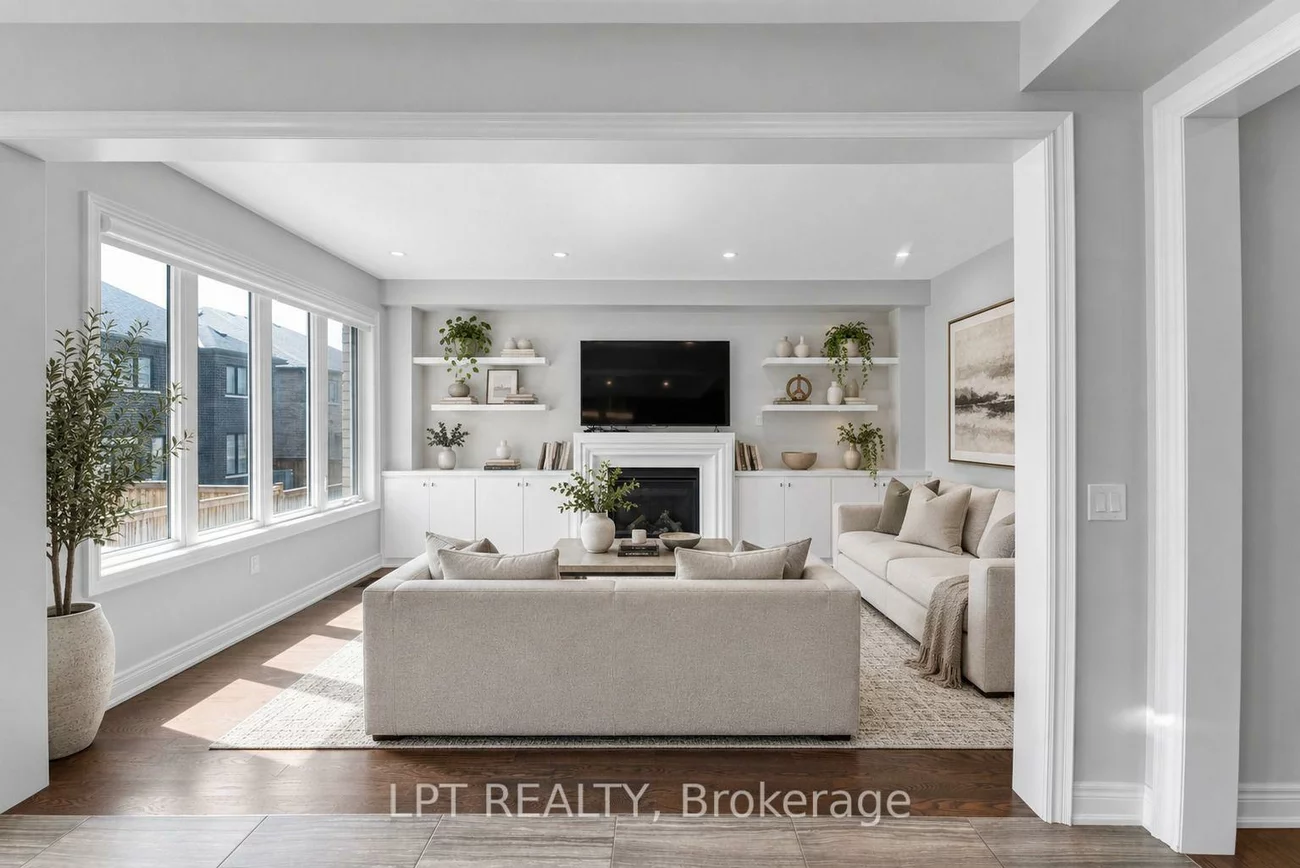 33, Mondial, Queensville, East Gwillimbury