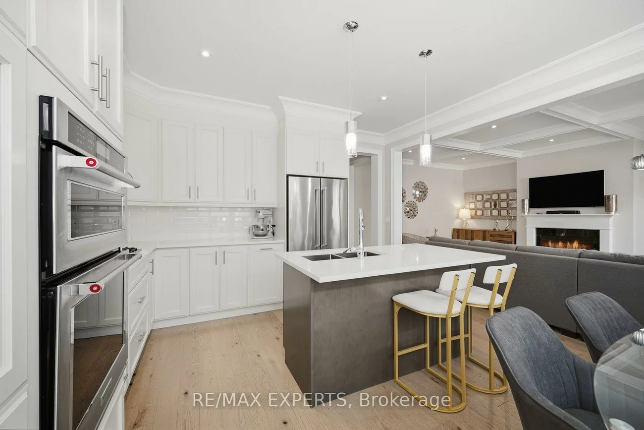 69, Leaden Hall, Queensville, East Gwillimbury