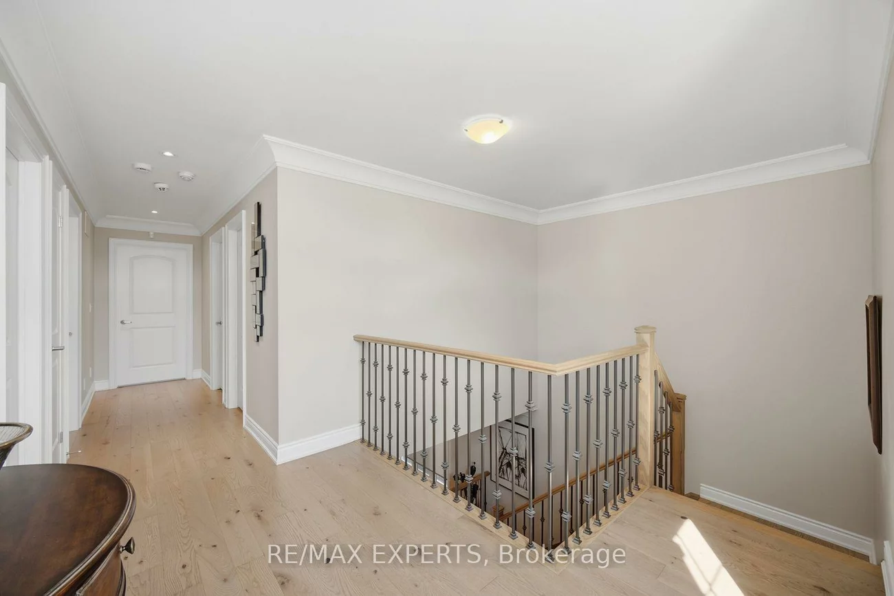 69, Leaden Hall, Queensville, East Gwillimbury