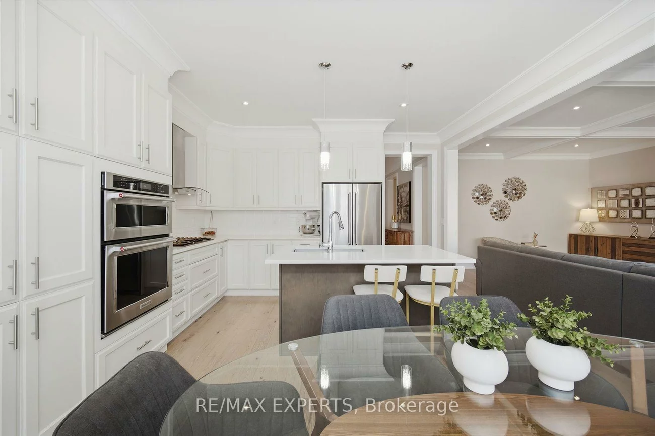 69, Leaden Hall, Queensville, East Gwillimbury