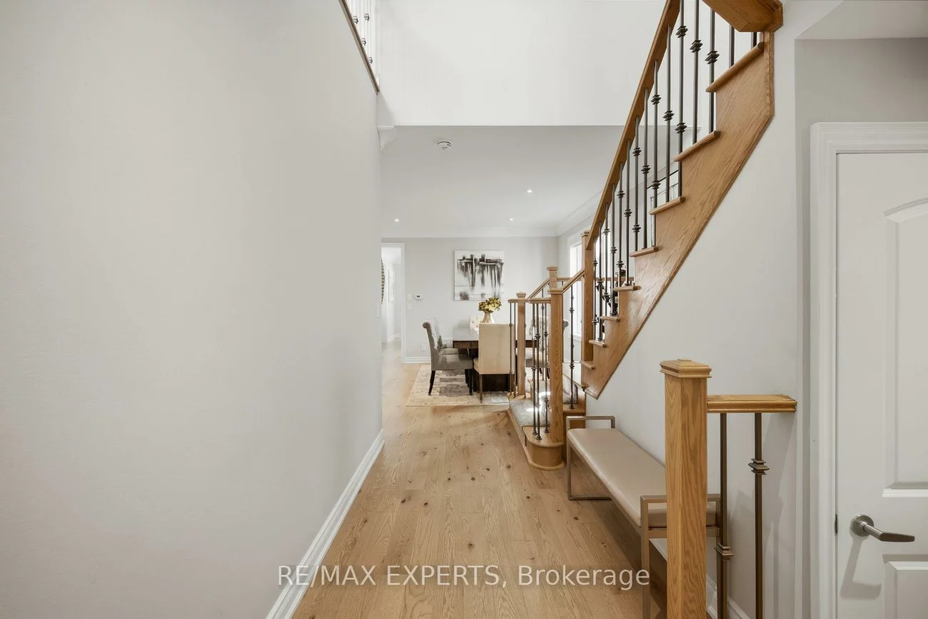 69, Leaden Hall, Queensville, East Gwillimbury