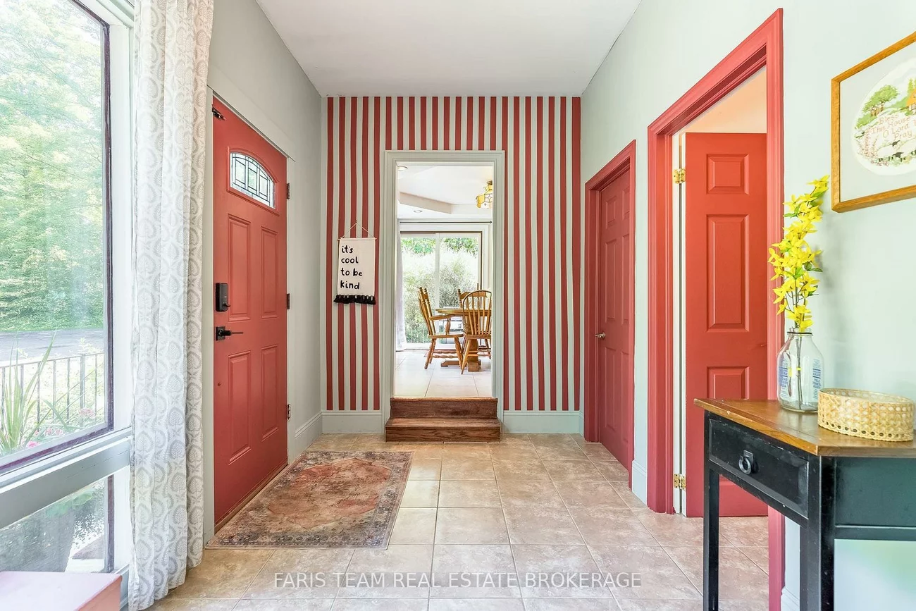 17956, Warden, Sharon, East Gwillimbury