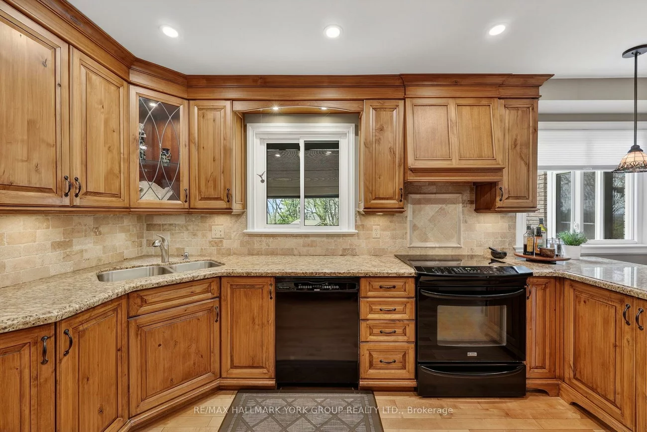 8, Grant, Queensville, East Gwillimbury