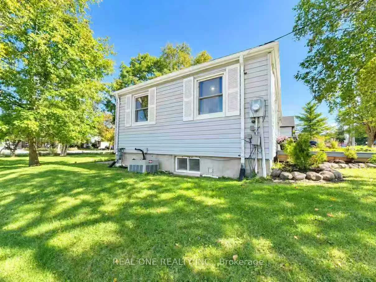 24, Main, Mt Albert, East Gwillimbury