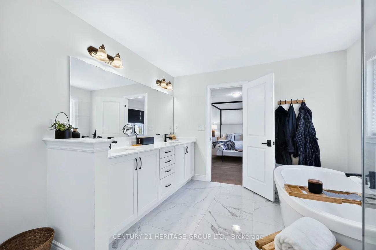 147, Meadow Vista, Holland Landing, East Gwillimbury