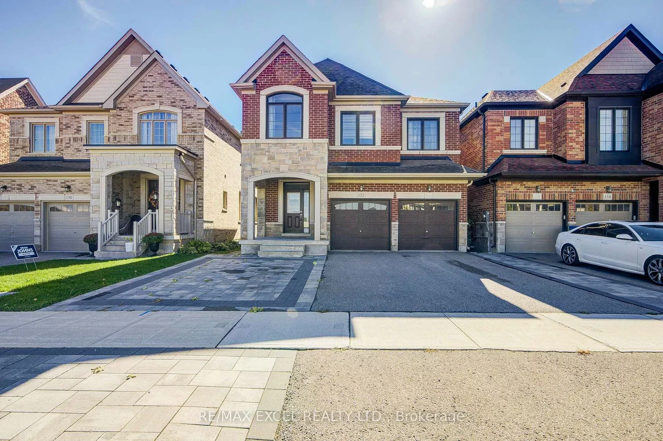 132, Meadow Vista, Holland Landing, East Gwillimbury