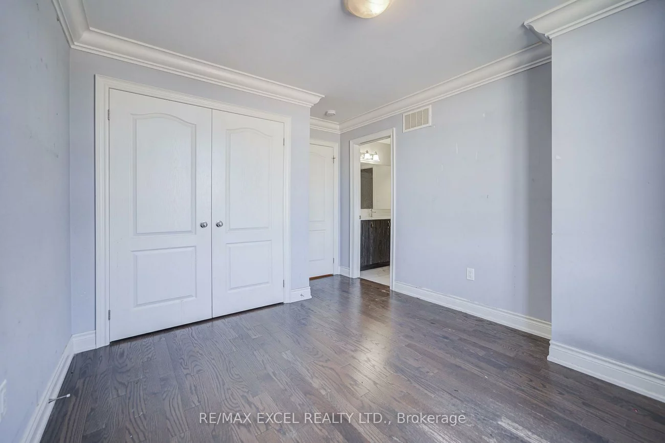 132, Meadow Vista, Holland Landing, East Gwillimbury