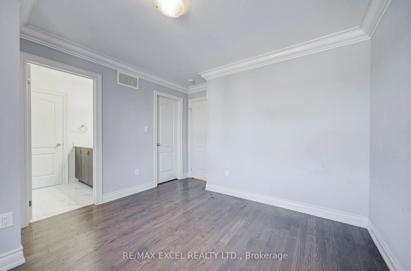 132, Meadow Vista, Holland Landing, East Gwillimbury