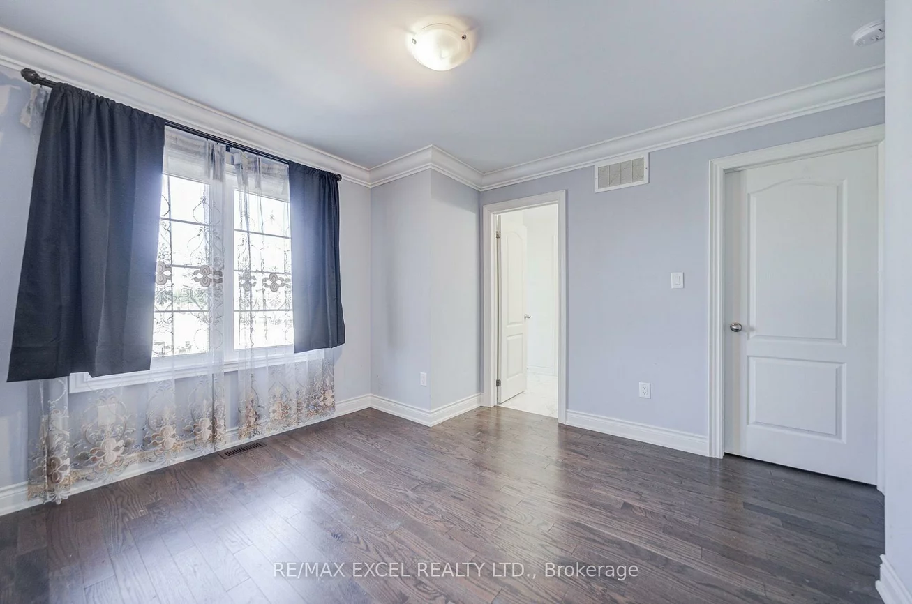 132, Meadow Vista, Holland Landing, East Gwillimbury