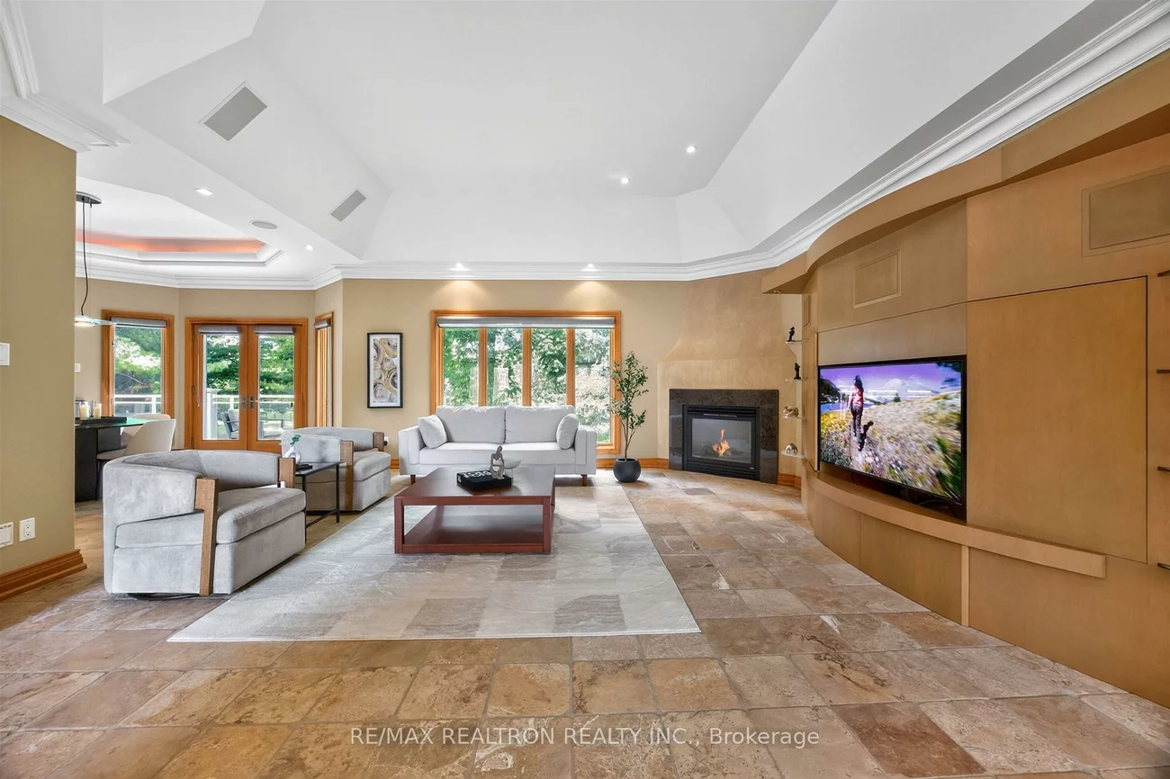 24, Maplehyrn, Sharon, East Gwillimbury