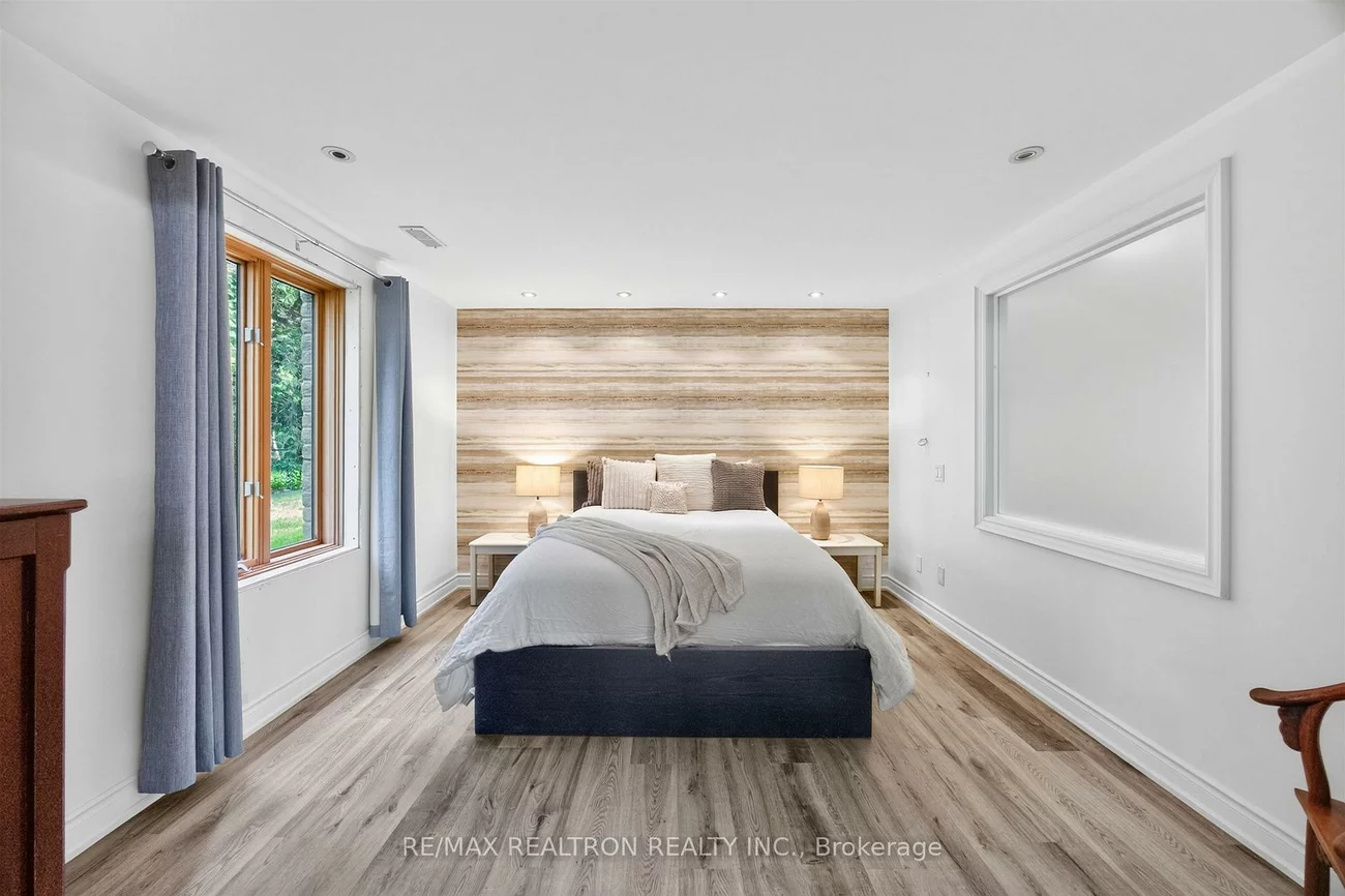 24, Maplehyrn, Sharon, East Gwillimbury