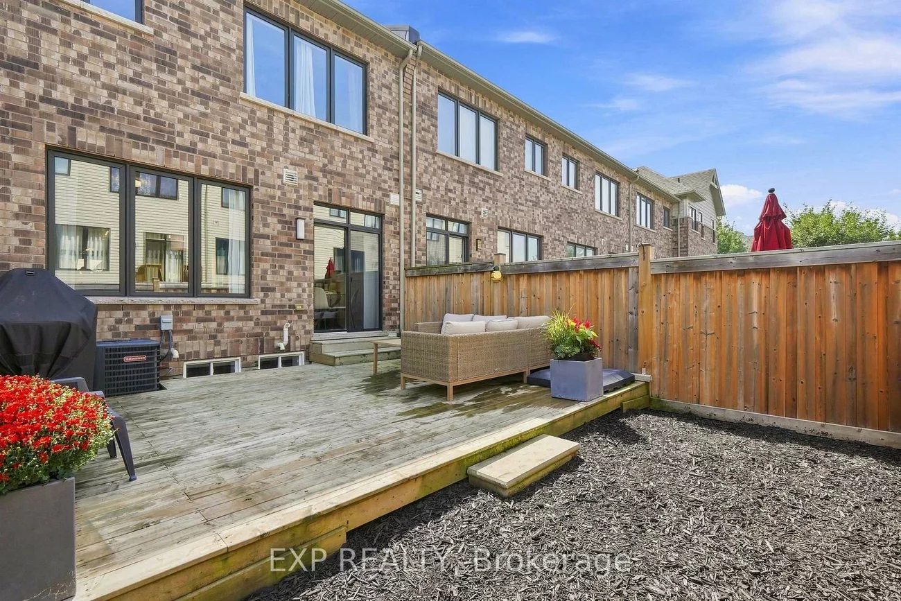 128, Chessington, Queensville, East Gwillimbury