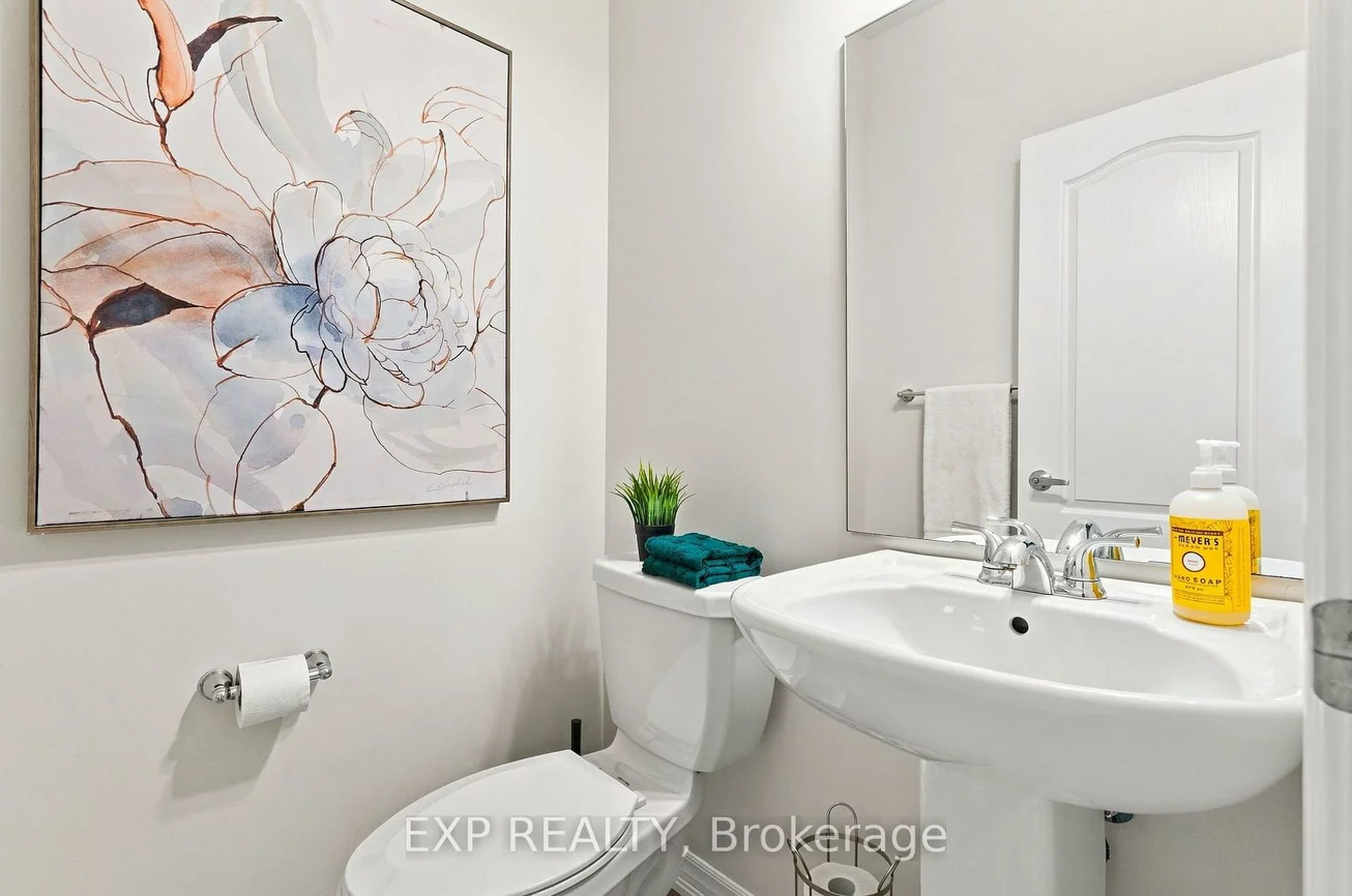 128, Chessington, Queensville, East Gwillimbury
