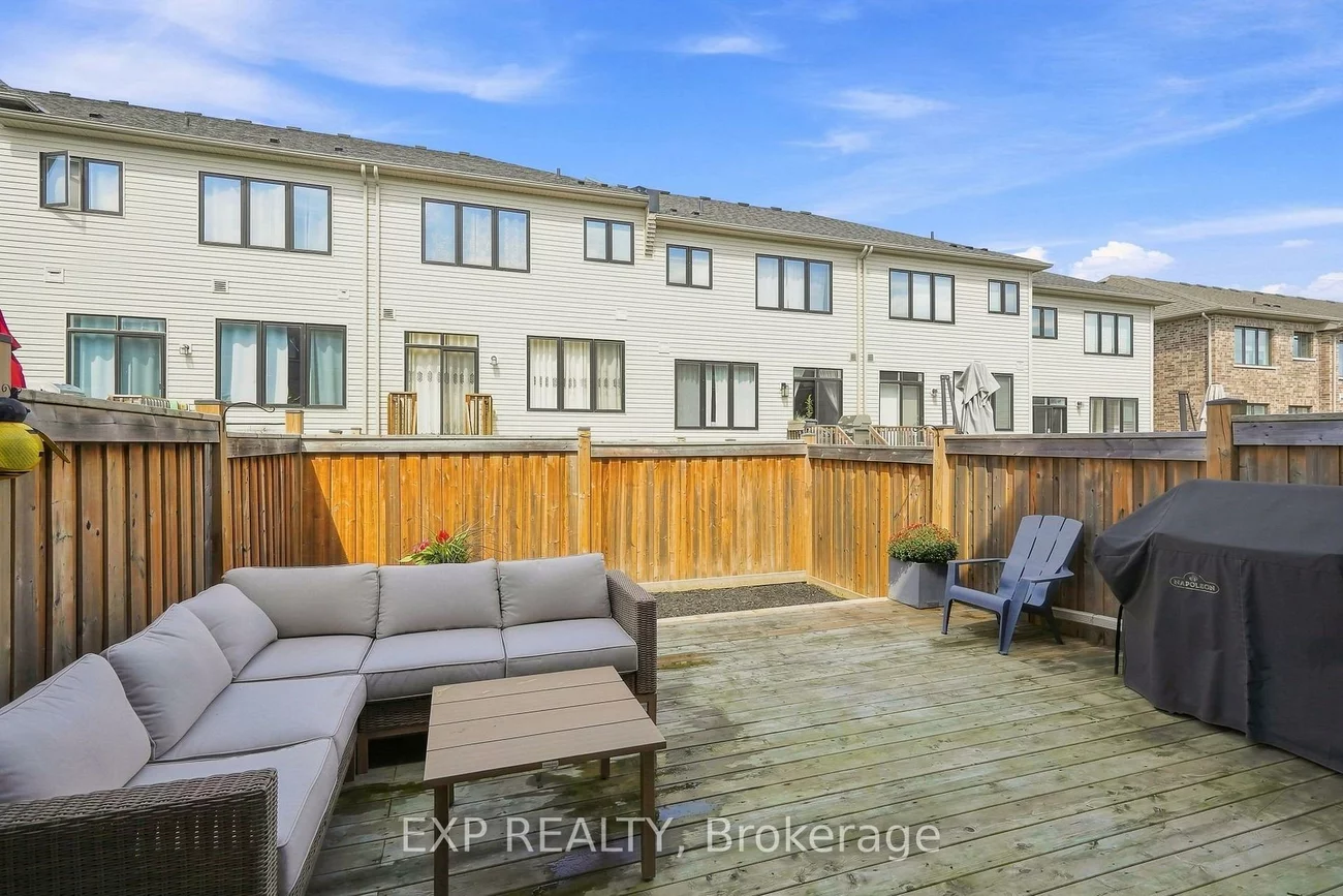 128, Chessington, Queensville, East Gwillimbury
