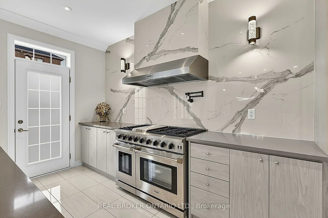 416, Seaview, Queensville, East Gwillimbury