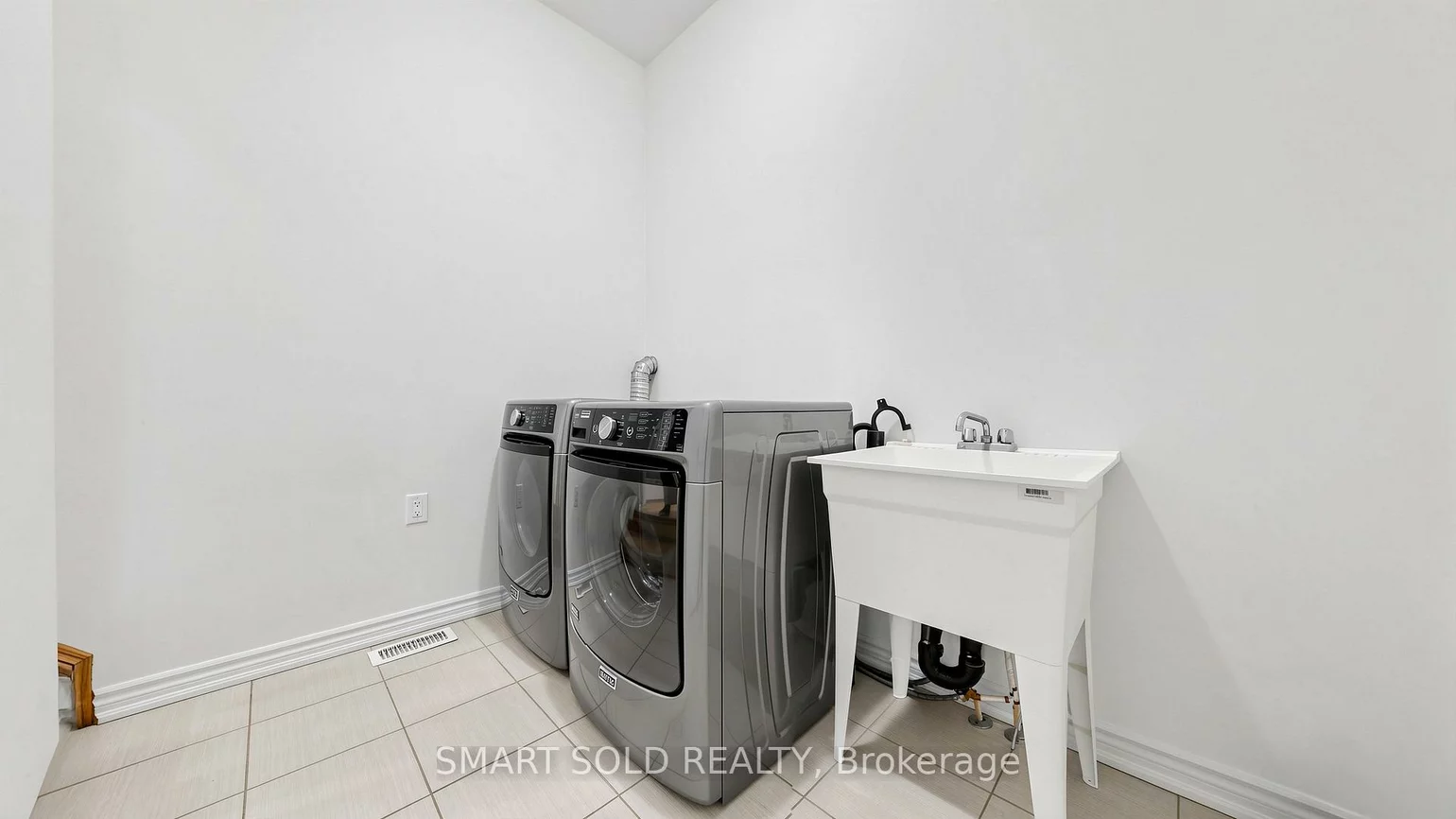 8, Slater, Sharon, East Gwillimbury
