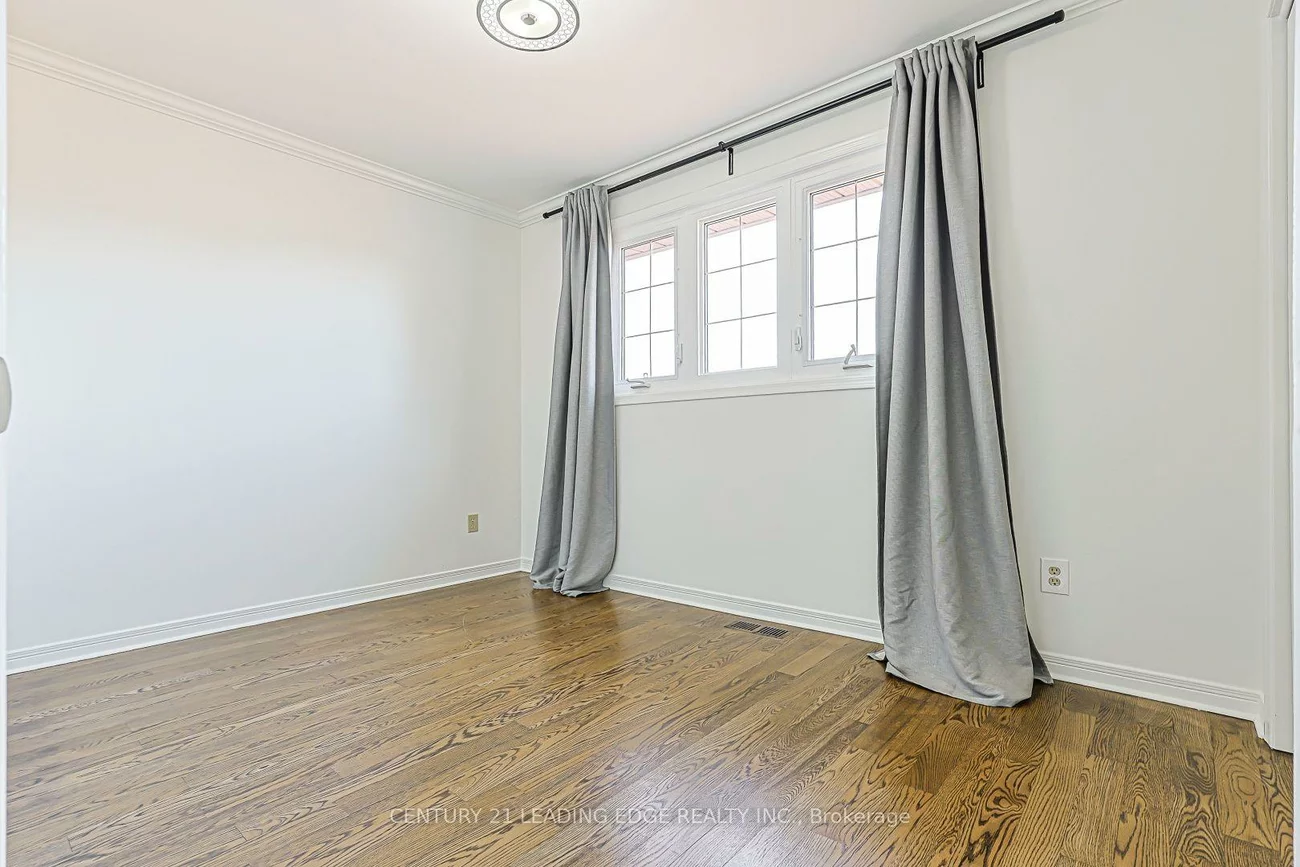 21, McQuaid, Holland Landing, East Gwillimbury