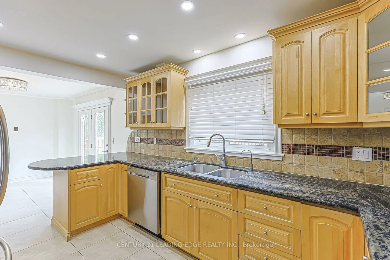 21, McQuaid, Holland Landing, East Gwillimbury