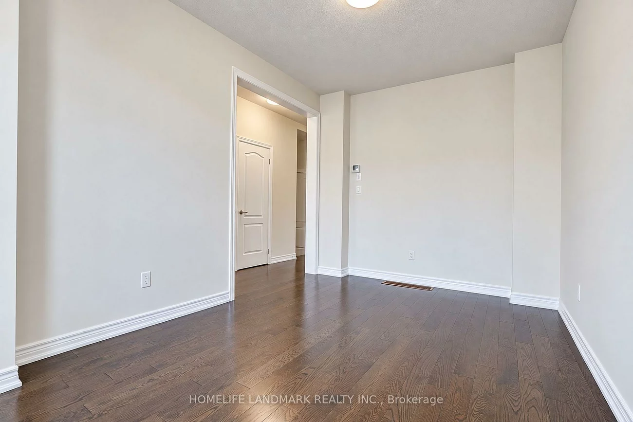 27, Applegate, Sharon, East Gwillimbury