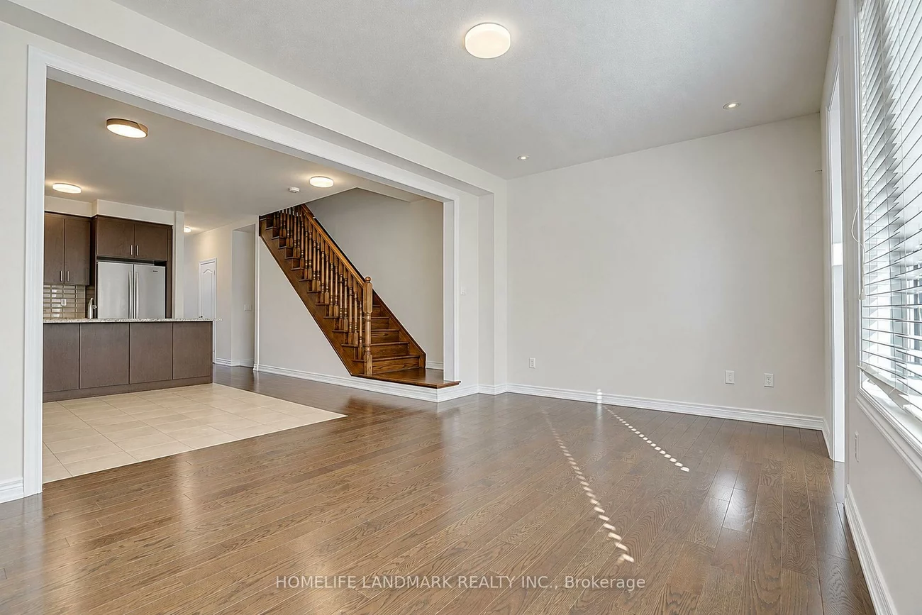 27, Applegate, Sharon, East Gwillimbury