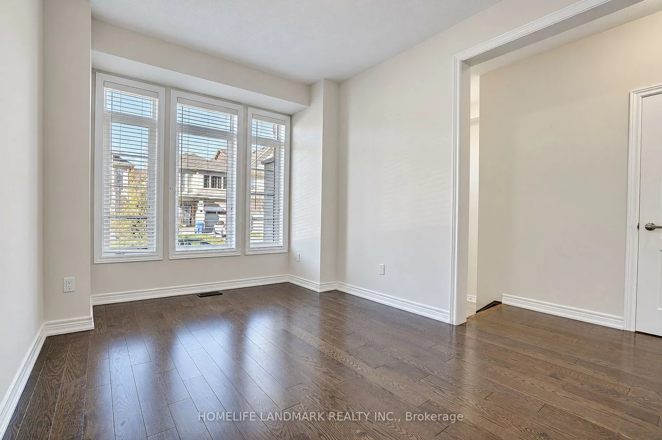 27, Applegate, Sharon, East Gwillimbury