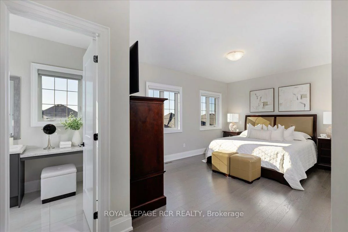47, Carondale, Sharon, East Gwillimbury