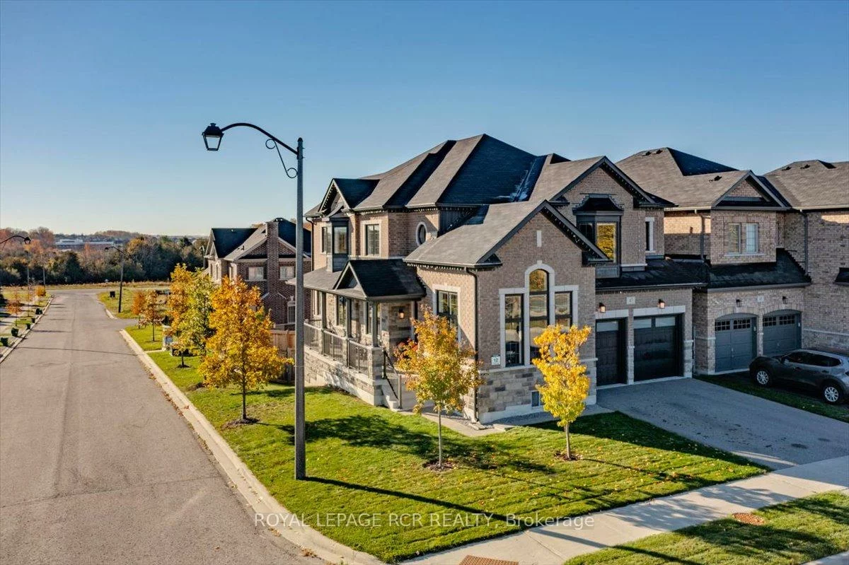 47, Carondale, Sharon, East Gwillimbury