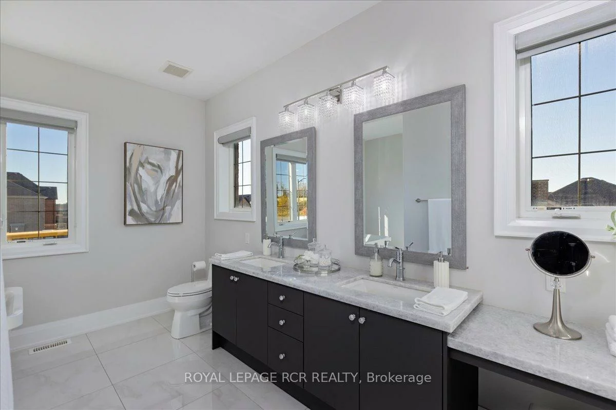 47, Carondale, Sharon, East Gwillimbury