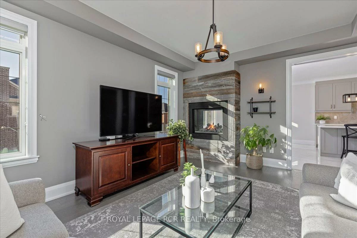 47, Carondale, Sharon, East Gwillimbury