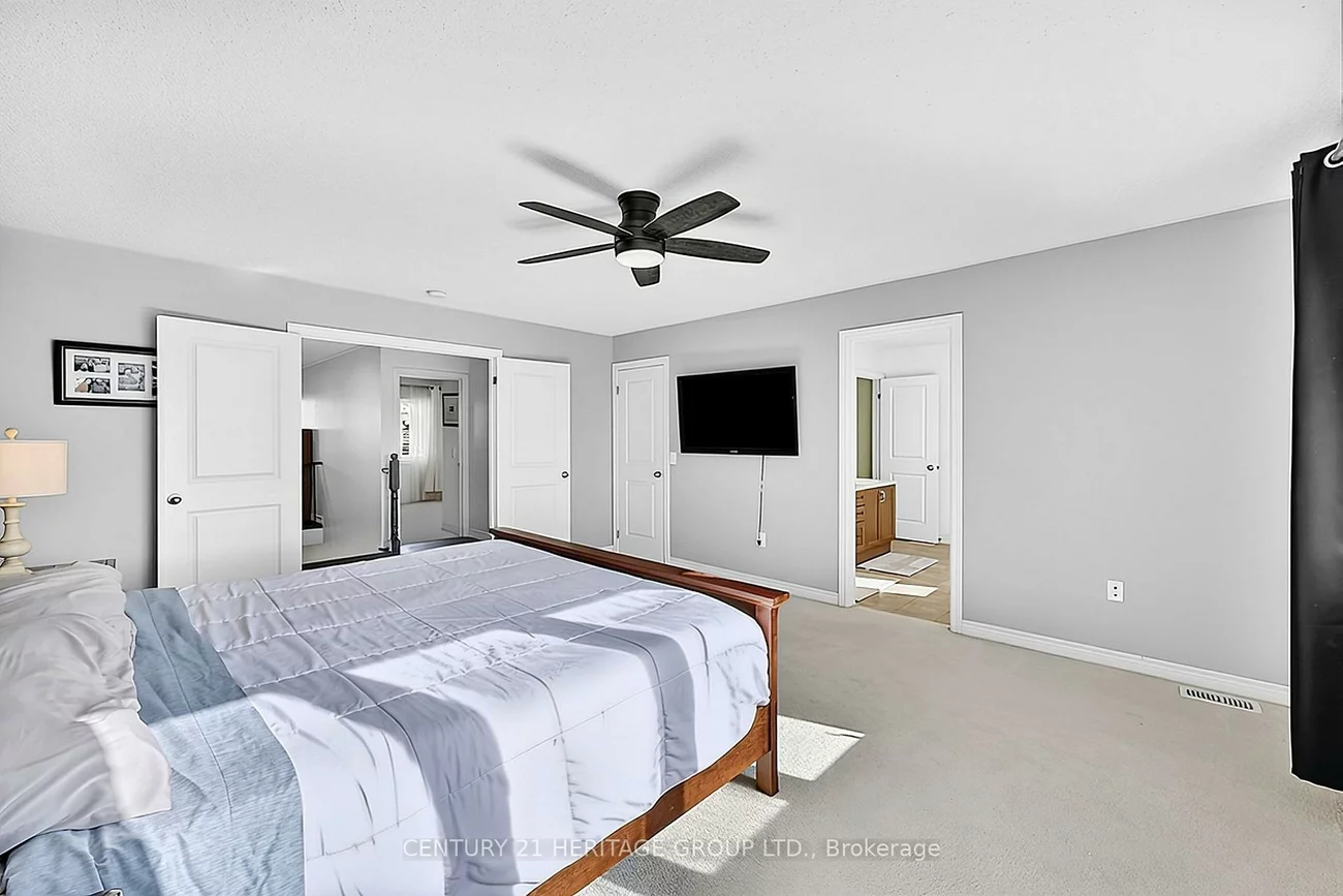 67, Manor Forest, Mt Albert, East Gwillimbury